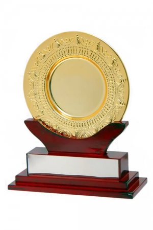 Classic Styled Medallion Metal Trophy